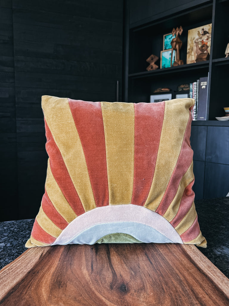 Hazel Pillow 2537-MU