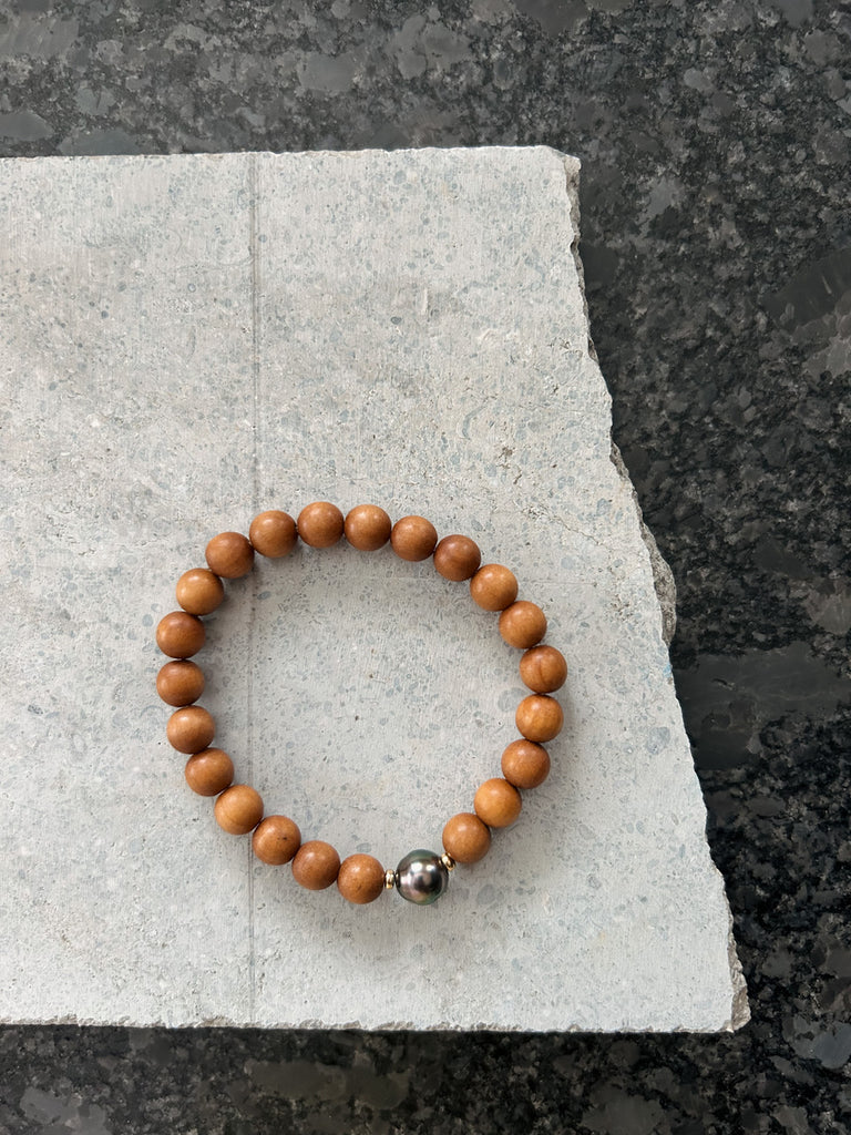 Tahitian Pearl Sandalwood Bracelet