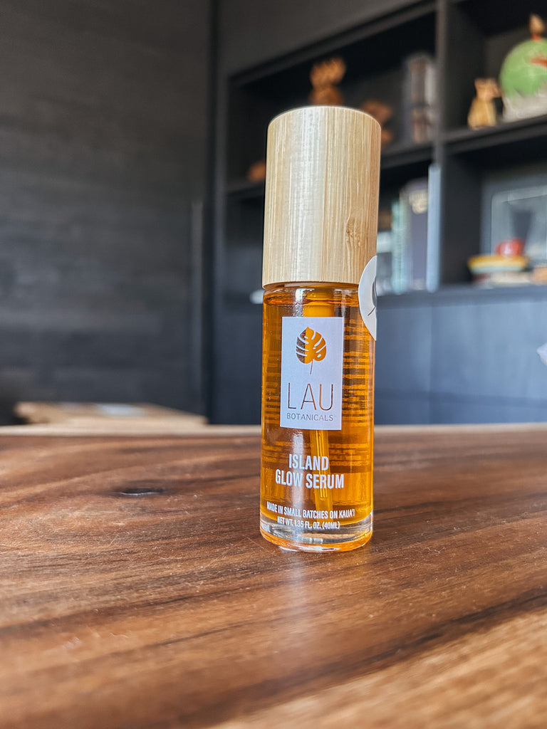 Hydrating and brightening serum featuring Hawaiian Sandalwood and botanical oils.