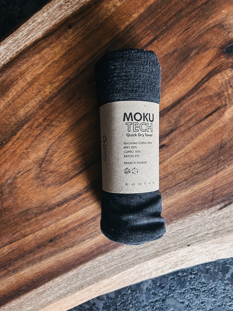 Compact and quick-drying Moku towel.